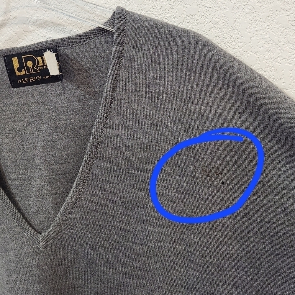 LEROY 80's Vintage Classic 100% Virgin Wool Long Sleeve V-neck Sweater Size XL - Picture 13 of 13